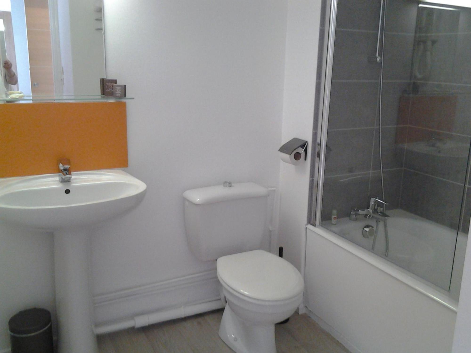 Hôtel Chantepie Joué-lés-Tours Quarto foto